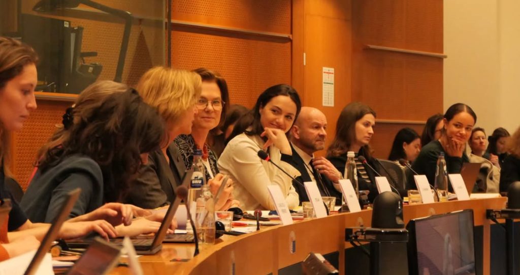 Conférence sur un fond féministe européen