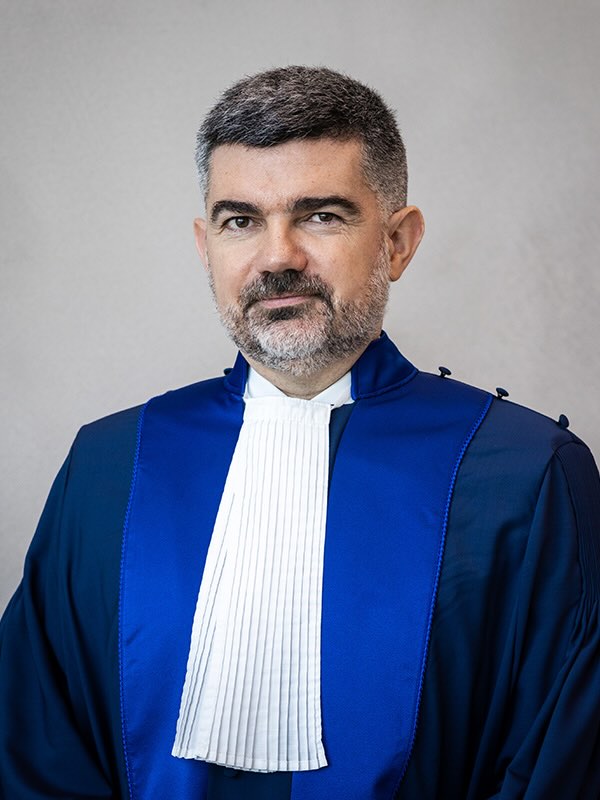 Nicolas Guillou